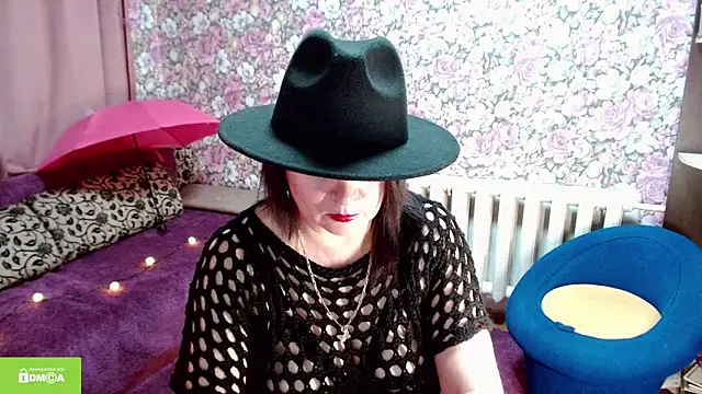 Snapshot of Julia-ru chatting on 24, 10, 2025 Julia-ru online show from 24, 10, 2025
