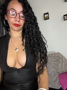 Snapshot of JULYSEX1 chatting on 25, 4, 2026 JULYSEX1 online show from 25, 4, 2026