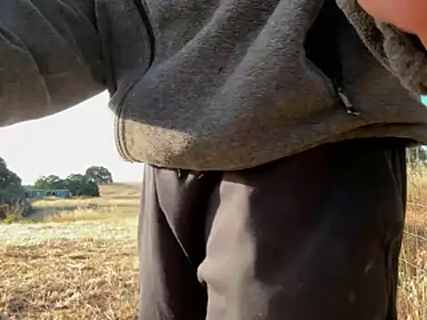 Wayneonmee23 online show from 13, 4, 2026