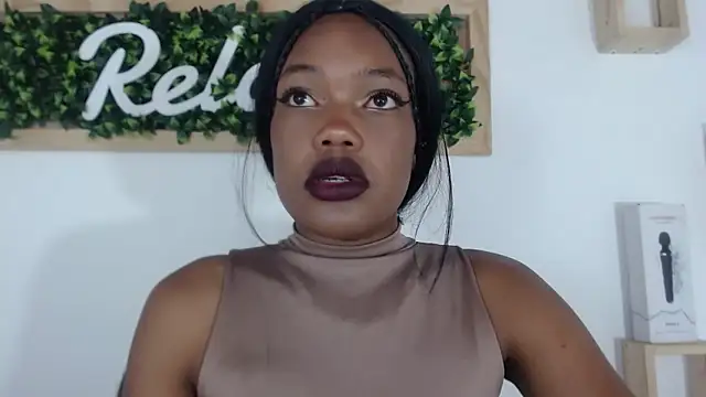 Snapshot of CrystalBrooke3x chatting on 31, 1, 2025 CrystalBrooke3x online show from 31, 1, 2025