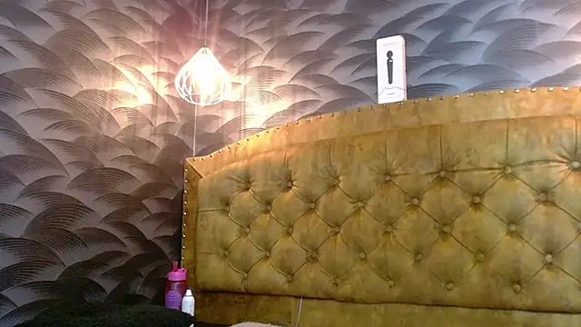 CrystalBrooke3x online show from 29, 10, 2025