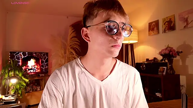 Mr evan1 online show from 3, 10, 2025