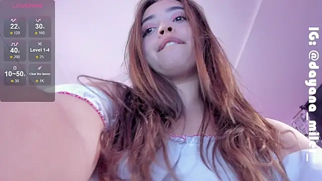 Snapshot of _dayana_miler chatting on 21, 3, 2025 dayana miler online show from 21, 3, 2025