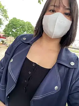 Snapshot of May-Squirt chatting on 5, 11, 2025 May-Squirt online show from 5, 11, 2025