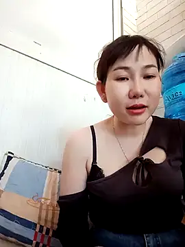 Ana love2000 online show from 11, 2, 2025