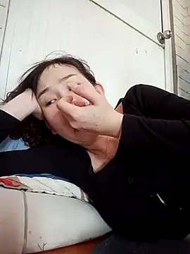 Ana love2000 online show from 12, 2, 2025