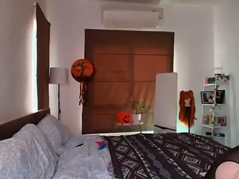 juicyshow  online show from 15, 10, 2025