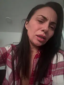 Snapshot of KimKelly13 chatting on 16, 1, 2025 KimKelly13 online show from 16, 1, 2025
