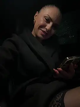 Snapshot of KimKelly13 chatting on 13, 2, 2026 KimKelly13 online show from 13, 2, 2026