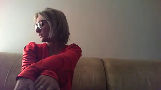 Snapshot of sexy_blondie92 chatting on 16, 1, 2025 sexy blondie92 online show from 16, 1, 2025