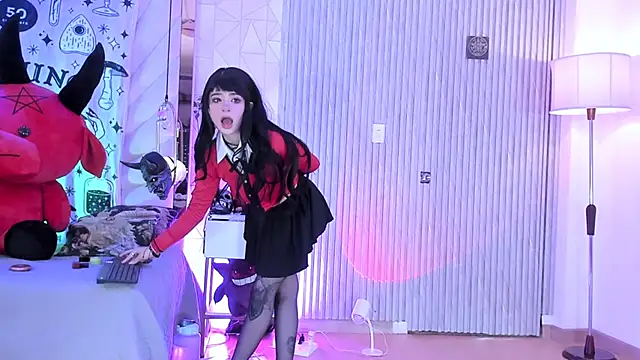 zephirahabney online show from 18, 10, 2025