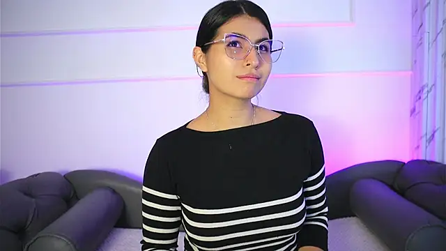 ShelleyMorell online show from 6, 1, 2025