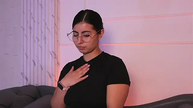 ShelleyMorell online show from 18, 2, 2025