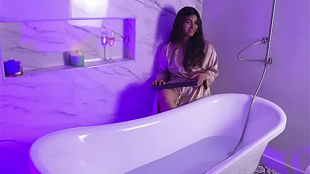 ShelleyMorell online show from 15, 10, 2025