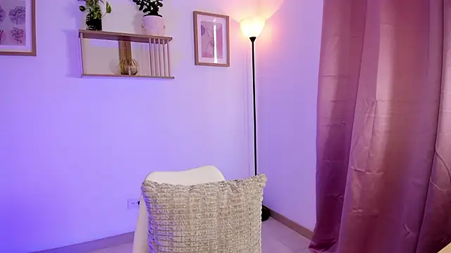 Lilabril online show from 7, 5, 2026