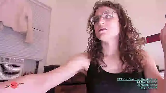 klintellemoore online show from 10, 3, 2025