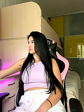 Julietta a online show from 30, 9, 2025