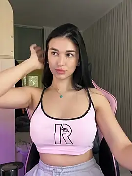 Julietta a online show from 31, 10, 2025