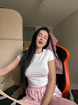 Julietta a online show from 16, 12, 2025