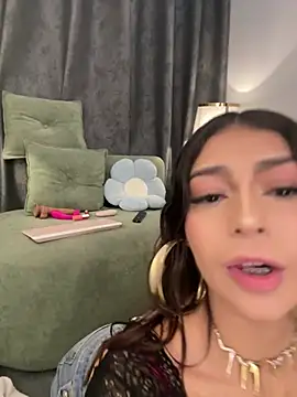 Snapshot of CHERRYY_BOMB_ chatting on 28, 6, 2026 CHERRYY BOMB online show from 28, 6, 2026