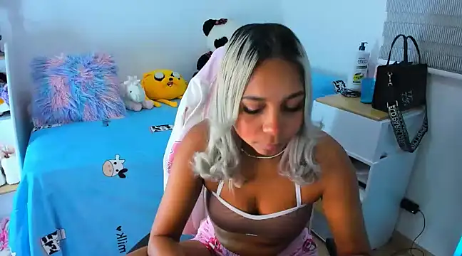  anhalia online show from 13, 12, 2024