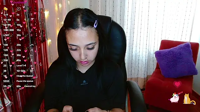 AmberGoddess  online show from 18, 11, 2025