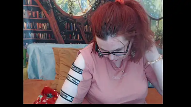 PlayfullMature online show from 16, 6, 2026