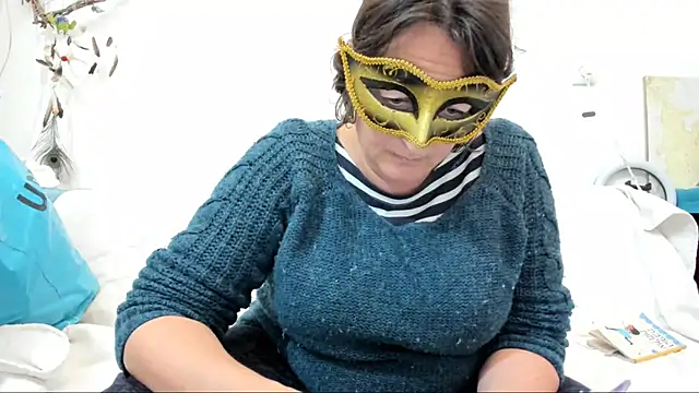 Snapshot of IsraeliMilf chatting on 31, 12, 2024 IsraeliMilf online show from 31, 12, 2024