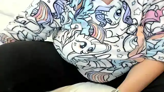 Snapshot of IsraeliMilf chatting on 1, 2, 2025 IsraeliMilf online show from 1, 2, 2025