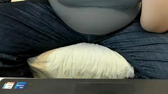 Snapshot of IsraeliMilf chatting on 3, 3, 2025 IsraeliMilf online show from 3, 3, 2025