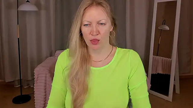 sugamomy online show from 17, 12, 2025