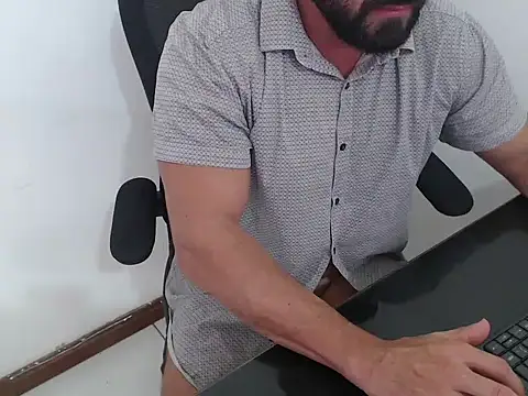 Snapshot of TopDaddy23 chatting on 4, 3, 2026 TopDaddy23 online show from 4, 3, 2026