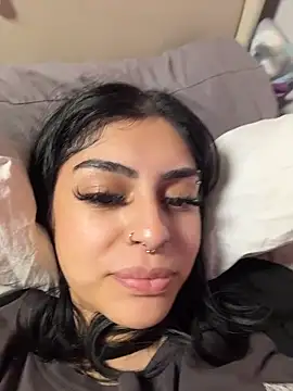 Snapshot of ThickerThanYoBitch chatting on 14, 10, 2025 ThickerThanYoBitch online show from 14, 10, 2025