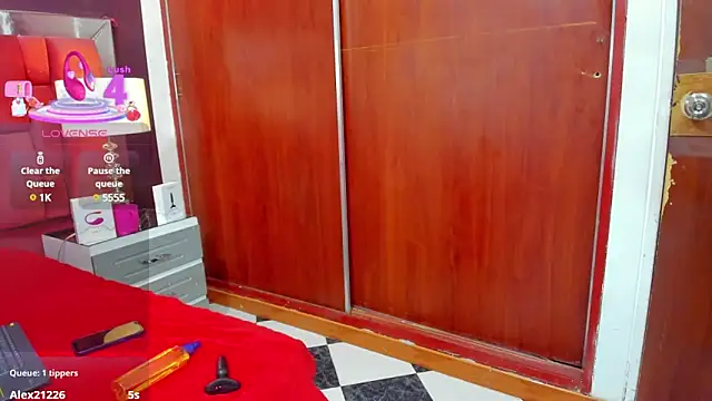 mariamRosse online show from 10, 3, 2025