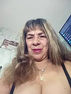 Snapshot of biancchi chatting on 5, 11, 2025 biancchi online show from 5, 11, 2025