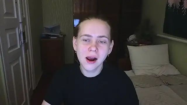 Riley Roo online show from 31, 1, 2025