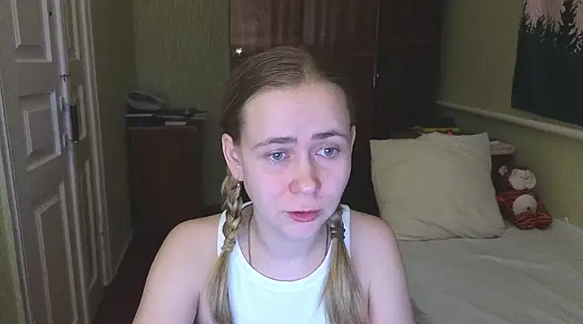 Riley Roo online show from 14, 2, 2025