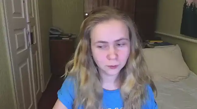 Riley Roo online show from 15, 2, 2025