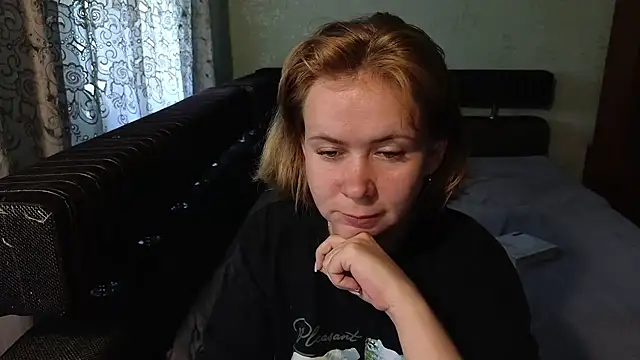 Riley Roo online show from 7, 7, 2026