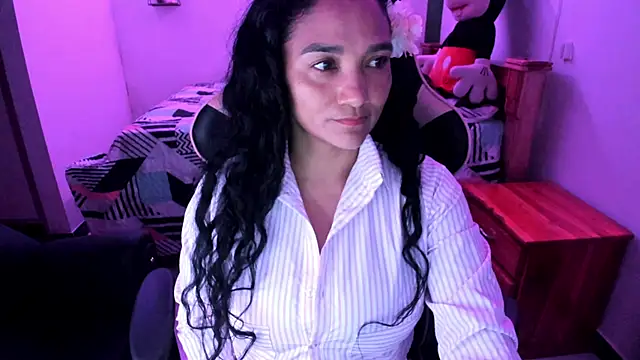 rayza mature 154 online show from 6, 5, 2026