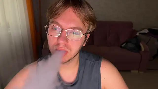 kiopiggy online show from 4, 12, 2025