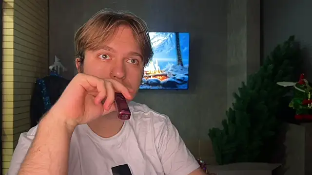 kiopiggy online show from 21, 12, 2025