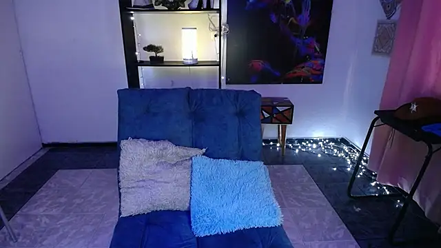 Snapshot of IsaBaileys_ chatting on 15, 1, 2025 IsaBaileys  online show from 15, 1, 2025