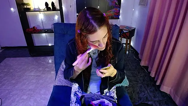 Snapshot of IsaBaileys_ chatting on 5, 2, 2025 IsaBaileys  online show from 5, 2, 2025