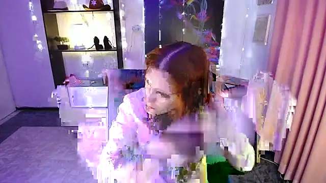 Snapshot of IsaBaileys_ chatting on 8, 2, 2025 IsaBaileys  online show from 8, 2, 2025