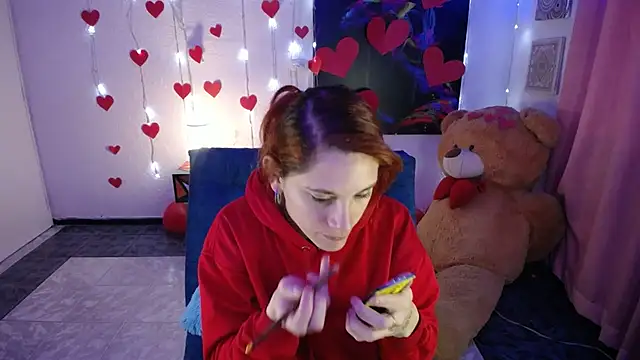 Snapshot of IsaBaileys_ chatting on 18, 2, 2025 IsaBaileys  online show from 18, 2, 2025