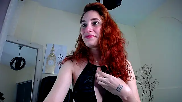 Snapshot of IsaBaileys_ chatting on 11, 3, 2025 IsaBaileys  online show from 11, 3, 2025