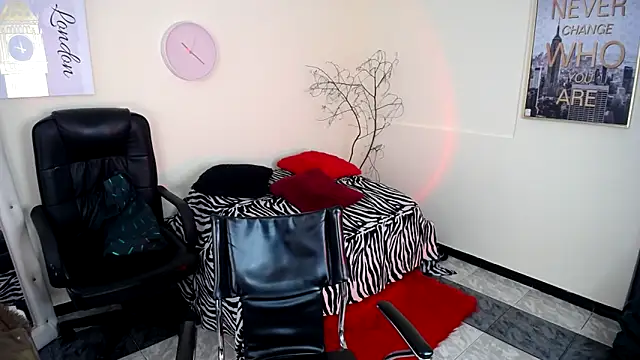 Snapshot of IsaBaileys_ chatting on 14, 3, 2025 IsaBaileys  online show from 14, 3, 2025