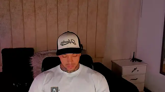 Stiven collins online show from 9, 12, 2024