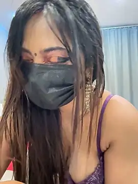 Snapshot of Monalisadon018 chatting on 20, 12, 2024 Monalisadon018 online show from 20, 12, 2024